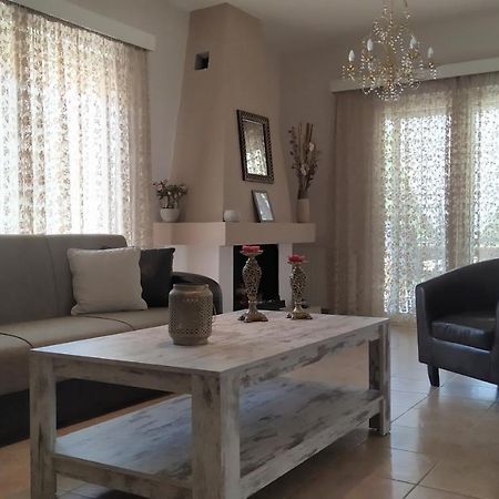 Politakis Apartment 克拉默特 外观 照片