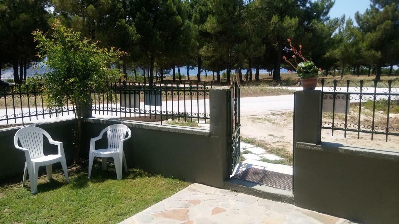 Politakis Apartment 克拉默特 外观 照片